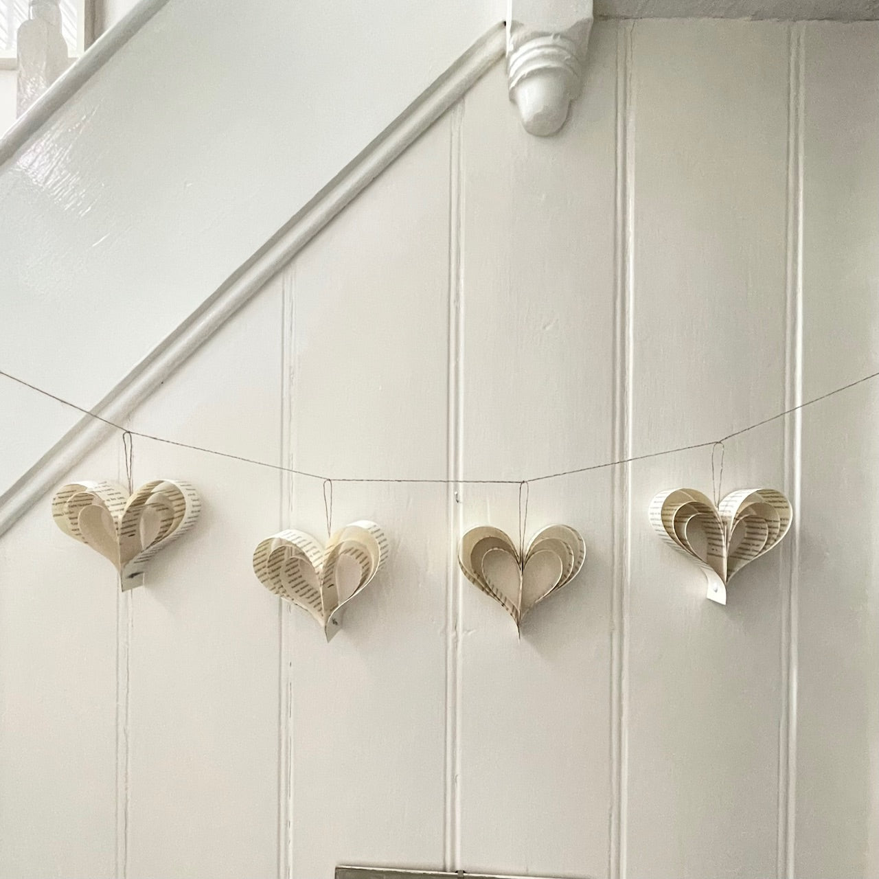 Shakespeare Book Garland, Cream Beige Wedding Decor